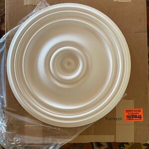 Ekena millwork Reese ceiling medallion